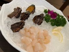 鲍鱼仔拼扇贝丁-纯味斑鱼府(中海环宇荟店)