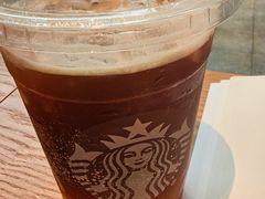 -星巴克(上海汇锦里店)