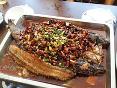-鸣记脆皮烤鱼·海鲜烤鱼(三八广场店)