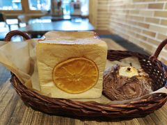 -山下面包坊(湖滨店)