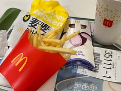 -麦当劳(宝山大厦店)