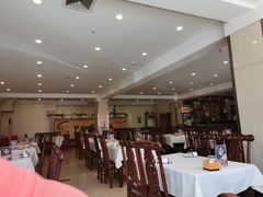 -鑫巴蜀小镇 · 水煮鱼专研店(玉桥店)