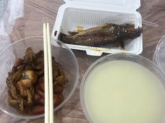 -蓝精灵饺子店