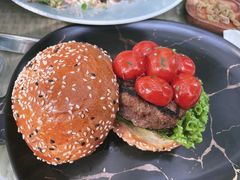 -Let'sBURGERplus·非常创意汉堡(三里屯店)