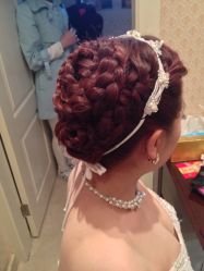 -上海彩妆秀摄影设计有限公司