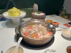 -烹然四季椰子鸡火锅(姚家园万象汇店)