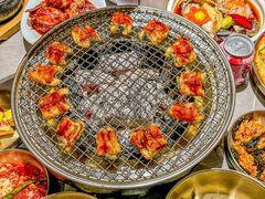 -草家酱蟹炭火烤肉店(珲春南路一店)