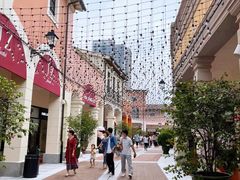 -佛罗伦萨小镇广佛名品奥特莱斯(疏港路店)