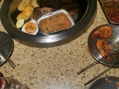 -姜胖胖韩式自助烤肉(光明万达店)