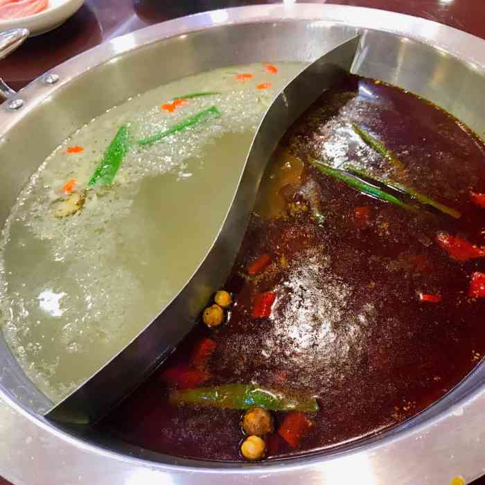 盛川王府火锅(新竹路店)-"哈哈,我家算是他家的老顾客了,但每次来都.