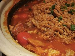 砂锅网红炸蛋焖番茄牛腩-山四砂锅(太原钟楼街店)