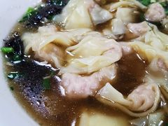 -半月镰胡姐脆皮萝卜饺子