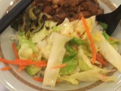 台湾卤肉饭-永和大王(蛙嫩鸡香煲煲鲜·军博店)