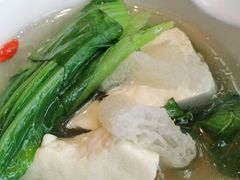竹荪苦菜包浆豆腐汤-中8楼风尚云南菜(颐堤港店)