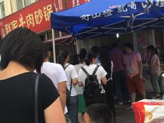 -赵家牛肉砂锅(台西三路店)