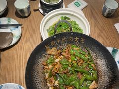 -费大厨辣椒炒肉(黄兴中心广场店)