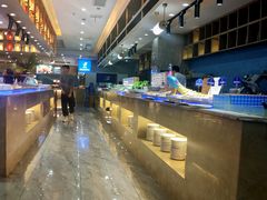 -锤头鲨毛肚海鲜烤肉自助餐厅(国购广场店)