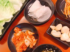 酸萝卜-肉甲韩国木炭烤肉(新壹街1店)