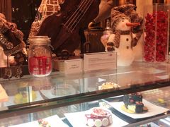 面包甜点陈列柜-万达瑞华酒店美食汇自助餐厅(楚河汉街店)