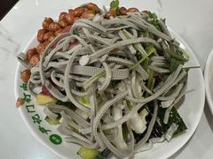-尹记门钉肉饼(丰台站店)