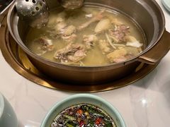 -润园四季椰子鸡火锅(南山海岸城店)