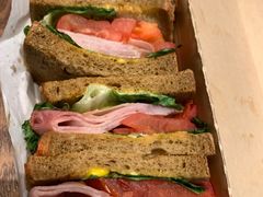 -星巴克(北京通州新光大中心店)