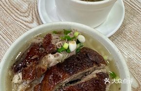 Signature Roast Goose Noodle Soup