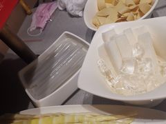 -海底捞火锅(吴中路店)