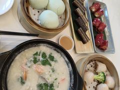 -馨越楼·点心·粤菜(赤坎店)