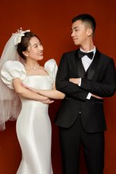 -乐派诗婚纱摄影