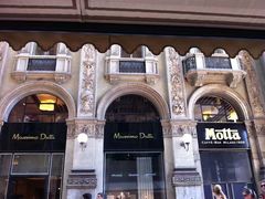 -埃马努埃莱二世拱廊