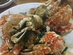 -三亚火车头万人海鲜广场