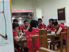 大堂-佘记全家福芋儿鸡(向阳街总店)