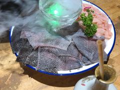 -白乐天毛肚火锅馆(解放碑店)