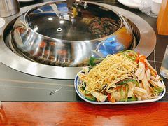 -田家大院东北农家菜铁锅炖(西安总店)