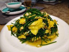 沙葱炒蛋-乡村馕坑肉·烧烤·新疆菜·本地人更爱吃(阿勒泰首店)