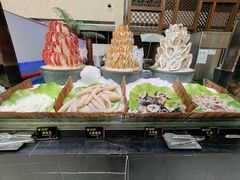 -朗丽兹自助餐厅