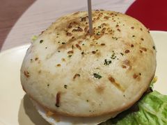 -必胜客(联投东方店)