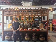 -黄桷树曹家私房菜(江与城店)