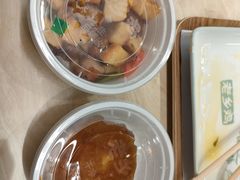 -老乡鸡(上海白玉兰广场店)