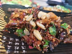 -何师烧烤Pro ·江湖川菜·小龙虾·精酿(太古里旗舰店)