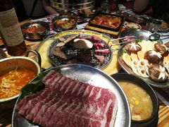 -青瓦炭韩潮烤肉(花园道店)