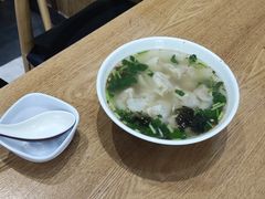 -三好食堂(煎饺·馄饨·肉饼米线·盛世广场店)