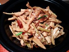 砂锅香脆笋-吕氏疙瘩汤·新鲁菜(济南万象城店)