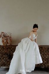 -纯色时光婚纱艺术馆WHITE