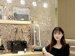 -109度二手奢侈品手表包包珠宝回收(新天地店)