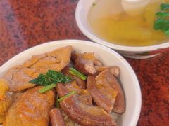 -猪脚洪隆江猪脚饭