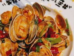 -喝丢一只鞋海鲜烧烤·海肠捞饭(东关街店)