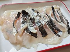 -毛辣果·贵州红酸汤牛肉火锅(西单店)