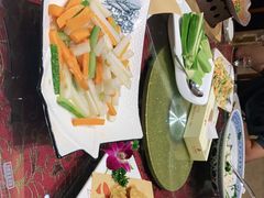 -年年渔(济宁路店)